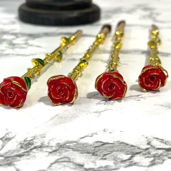 New- Rose Shape Makeup Brush Set - 4pcs Premium Cosmetic Brushes - Picture 7 of 8